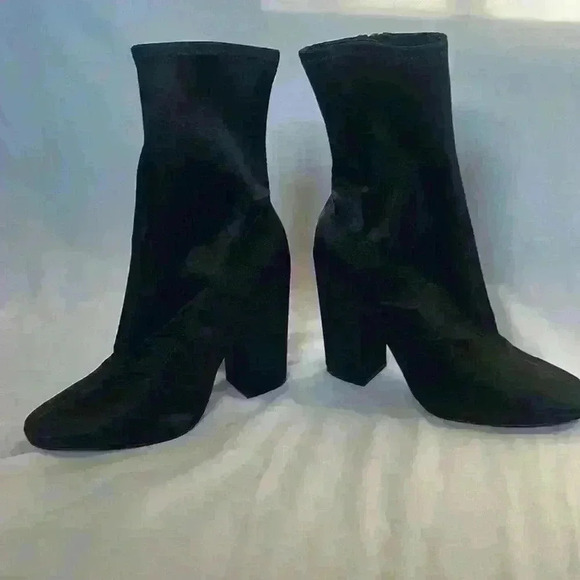 Kendall and Kylie Hailey Satin Black Mid-Calf Boots Size 9 Women's - Picture 5 of 11